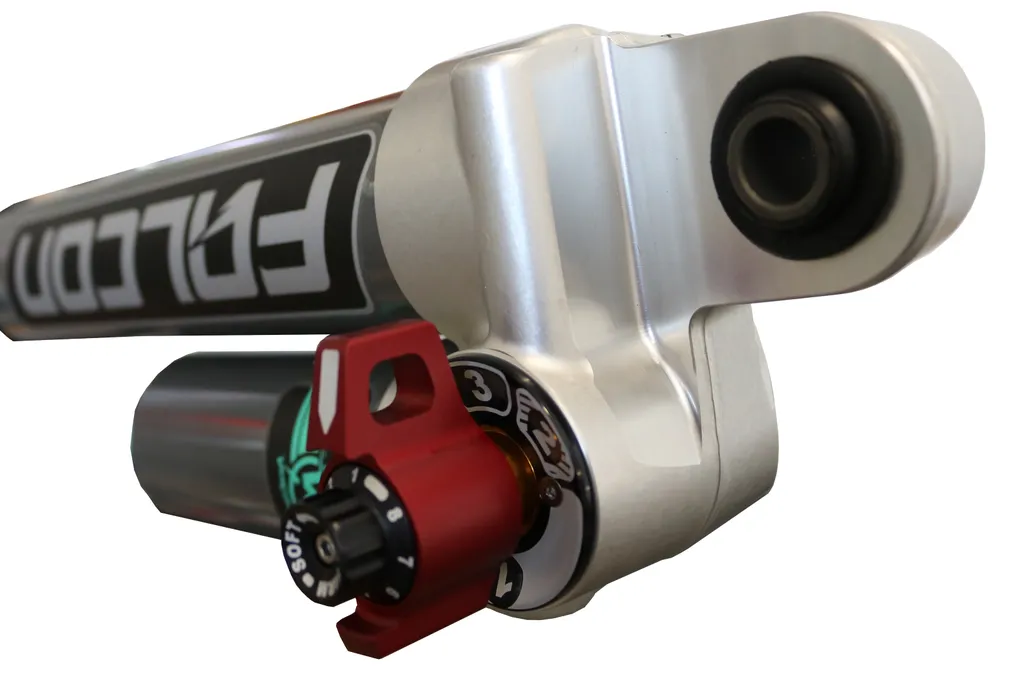 Falcon 3.3 SP2 fast adjust rear shocks for Sprinter 4X4 (2015  2500) Pair